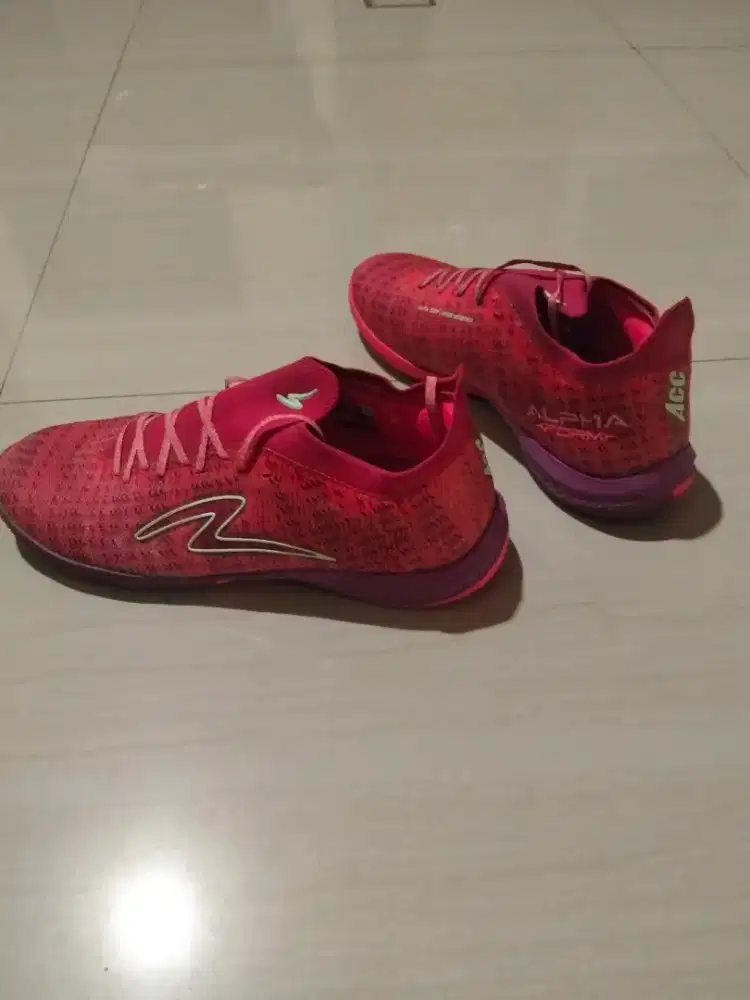 Sepatu Futsal specs