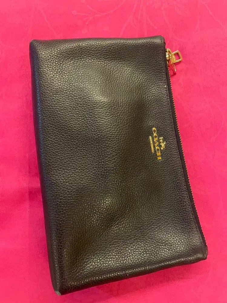 Tas COACH Pouch Pebble Leather