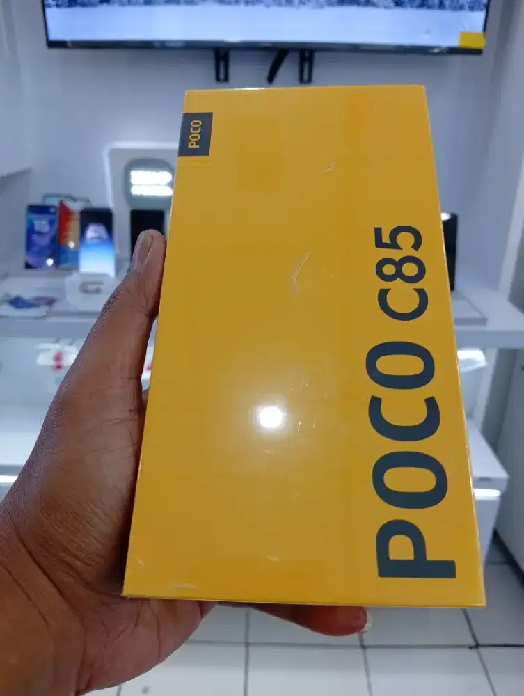 cash & credit POCO c85 6/128