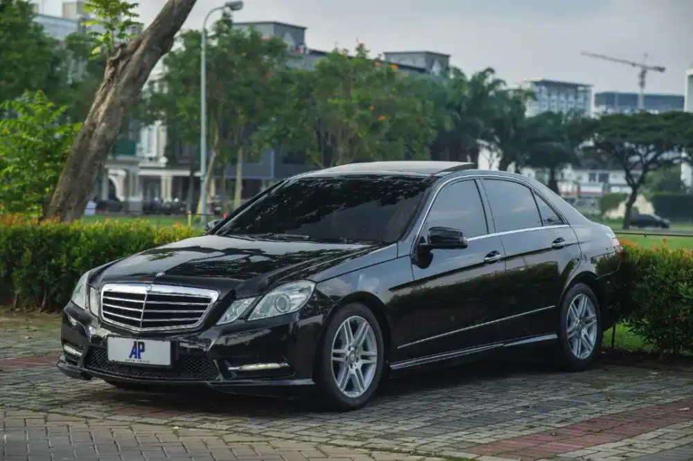 Mercy E300 AMG AT 2012 Good Condition