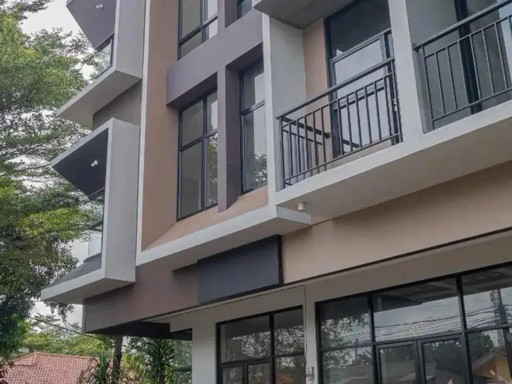 Dijual Ruko Siap Huni SHM 3 Lantai Dekat Pasar Modern BSD