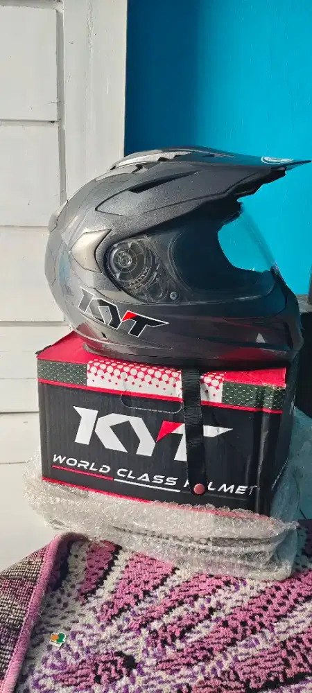 Kyt enduro second like new