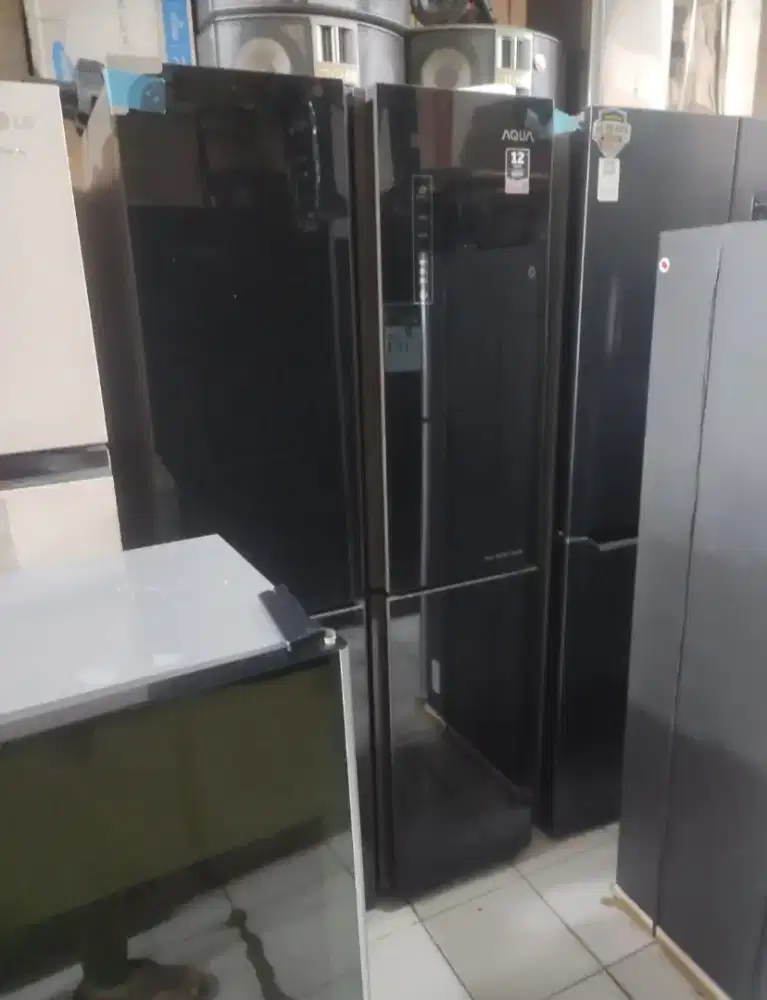 KULKAS 4 PINTU AQUA AQR-TTD546RBC