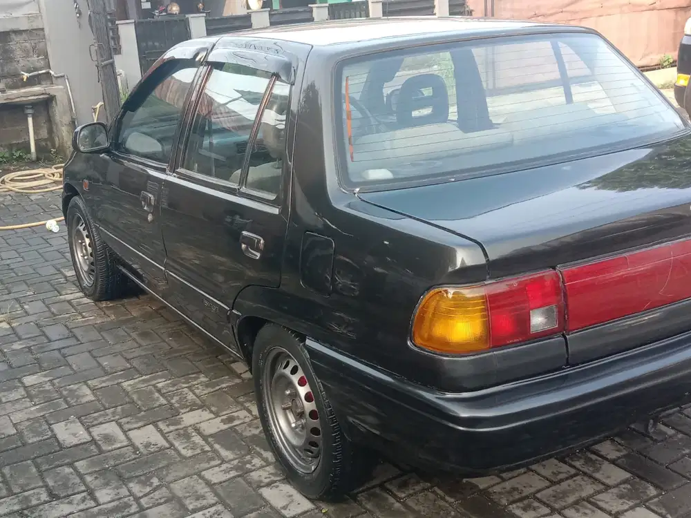 Daihatsu Charade 1994 Bensin