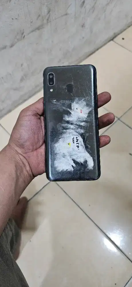 Samsung a20 3/32 baca deskripsi