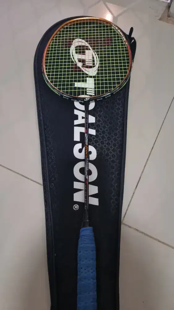Raket badminton rare
