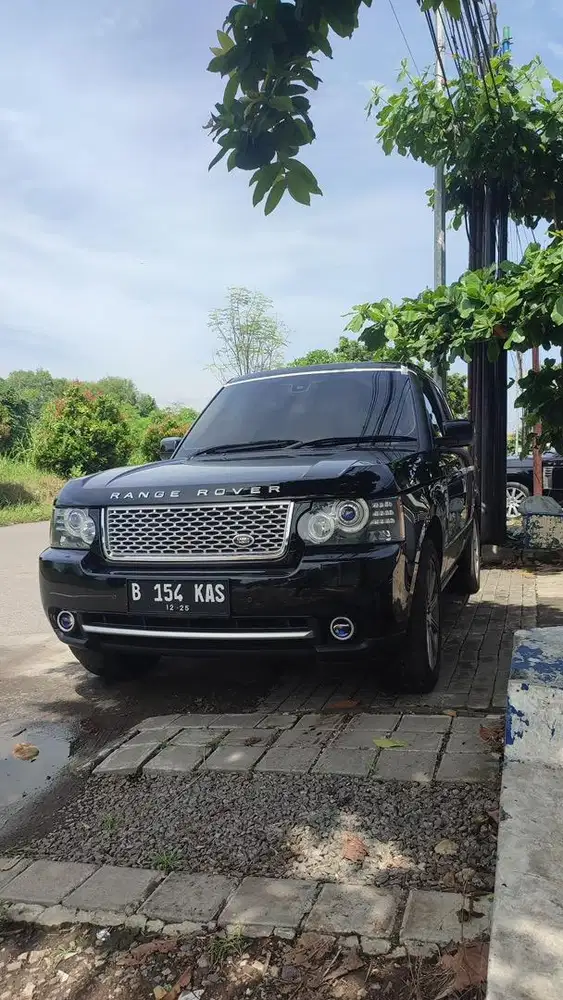 RANGE ROVER (2010)