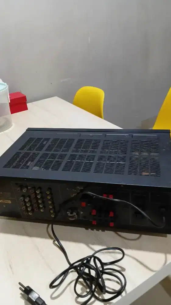 Amplifier merk Yamaha