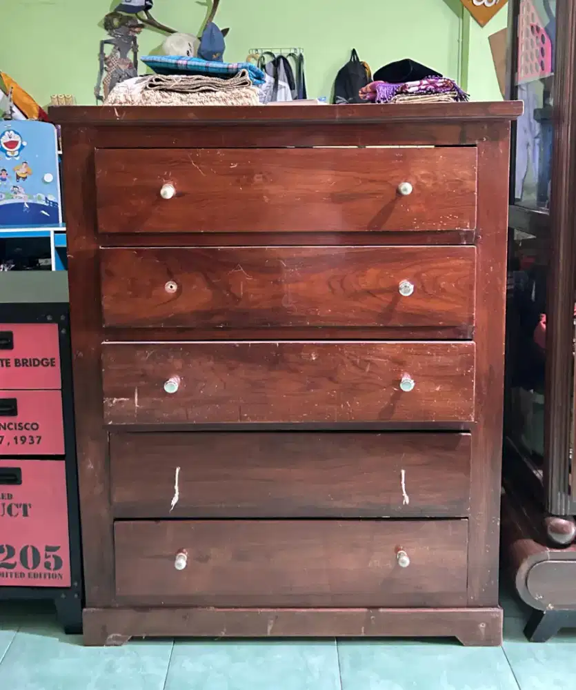 FURNITURE LEMARI JATI