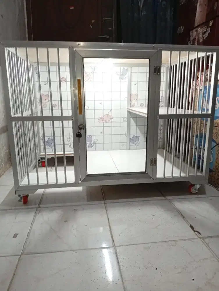 Kandang kucing alumunium