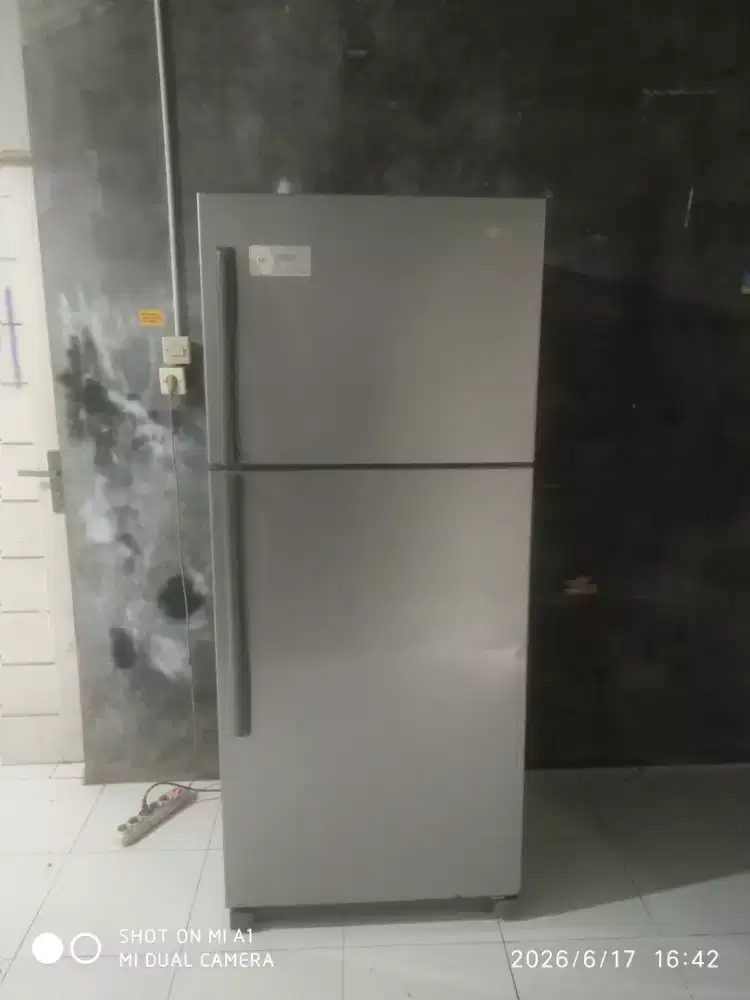 Kulkas 2 pintu LG Jumbo inventer