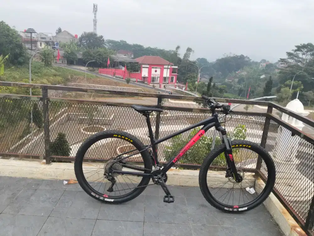MTB MARIN BOBCAT TRAIL 4 like new full up-grade