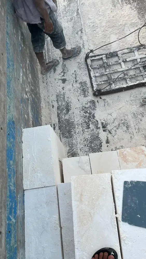 Batu kumbung pondasi