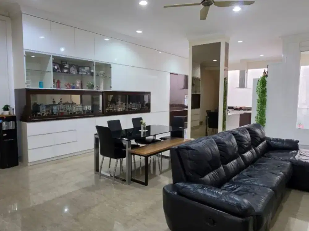 Dijual Rumah PHG 3 Lantai di Cluster Amethyst By Rumah Chinida (Jb)