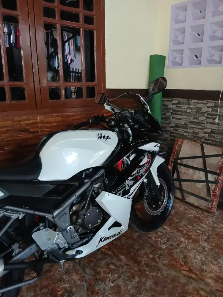 Kawasaki ninja RR new SE 2013 ASLI PUTIH