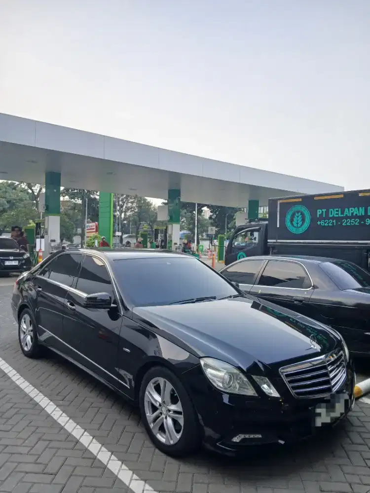 Mercedes benz e250 cgi w212 avantgarde