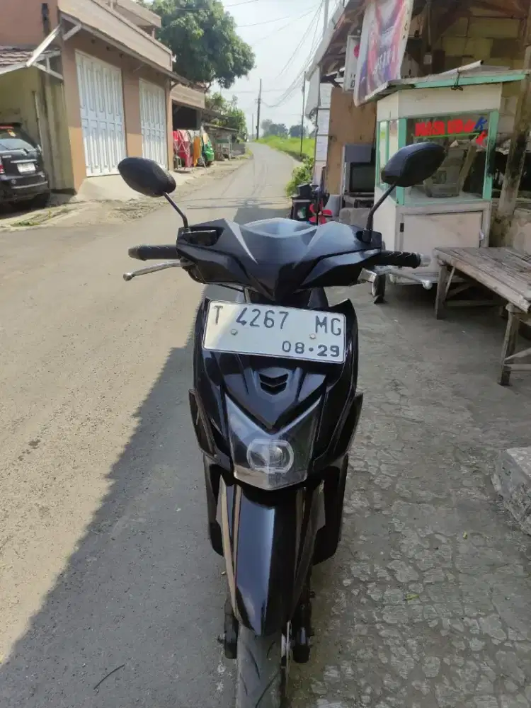 Honda Beat Fi black