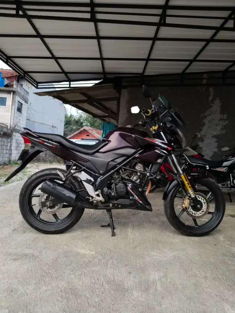 Honda CB150R Pajak Panjang Siap Touring
