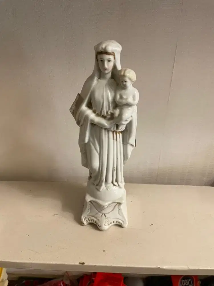 Patung Maria Yesus abad 19