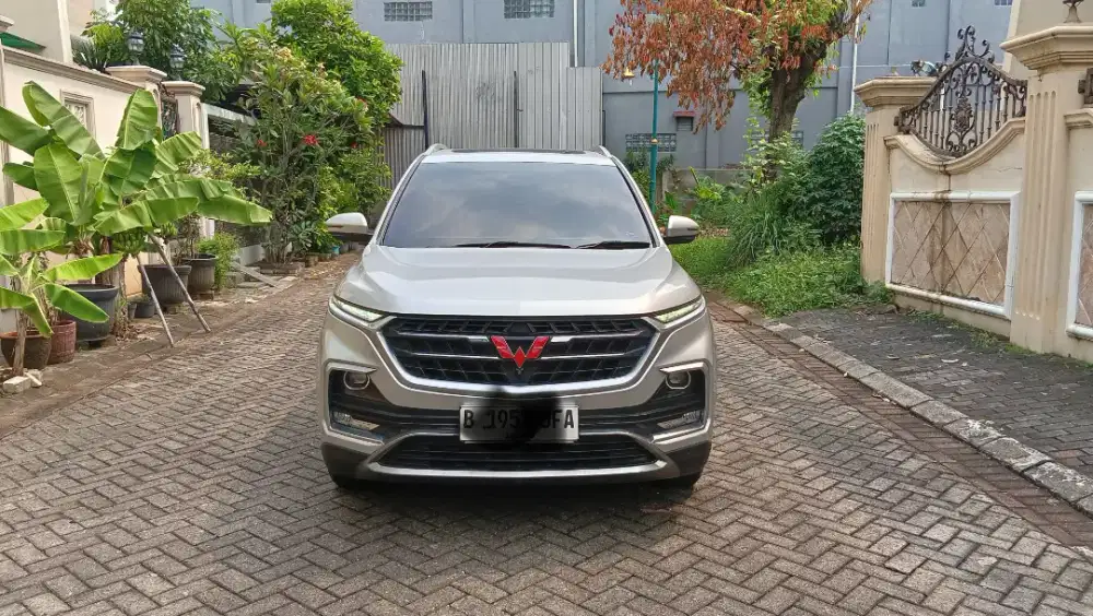 Wuling Almaz 1.5 turbo Lux 7 seater 2020
