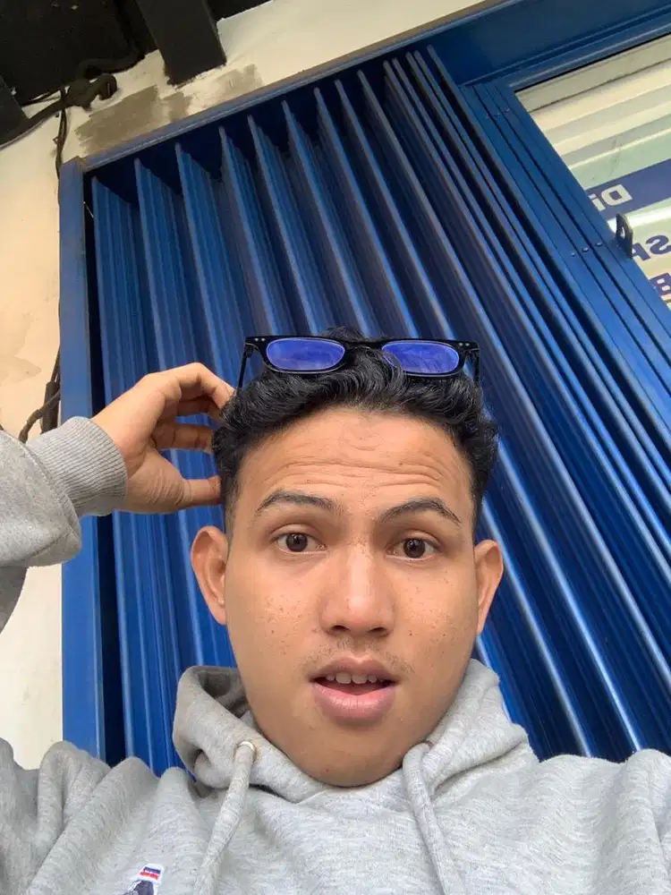 Siap bekerja jadi supir pribadi atau lain ny