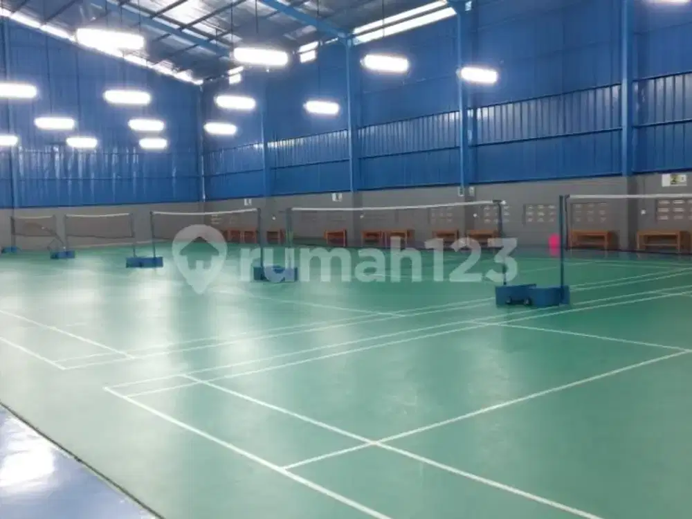 Dijual Gudang Ex Lapangan Olah Raga Siap Huni Rapi