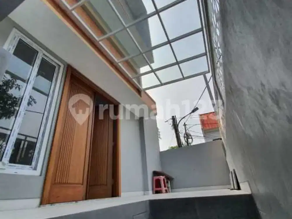 Rumah Mezzanine Mewah Murah Meriah