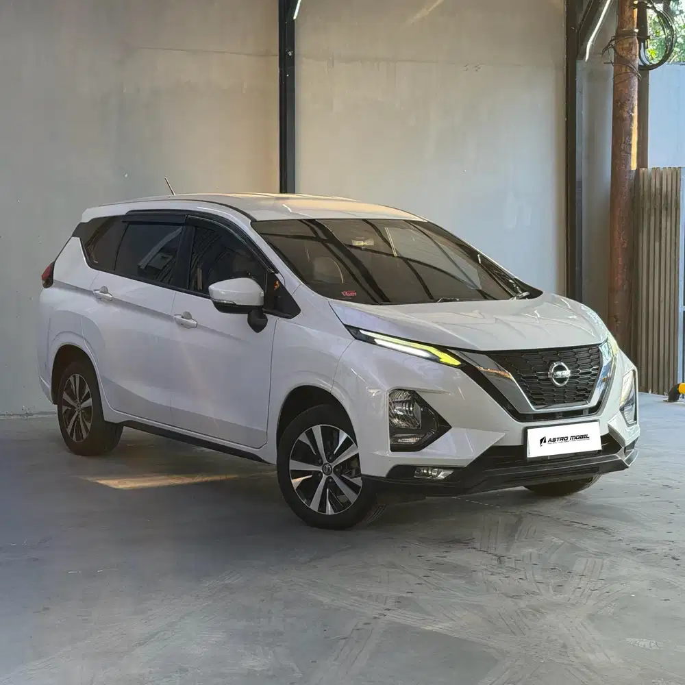 NEW LIVINA 2021 / 2020 Matic Bagus Murah Kredit Bekas Surabaya Lengkap