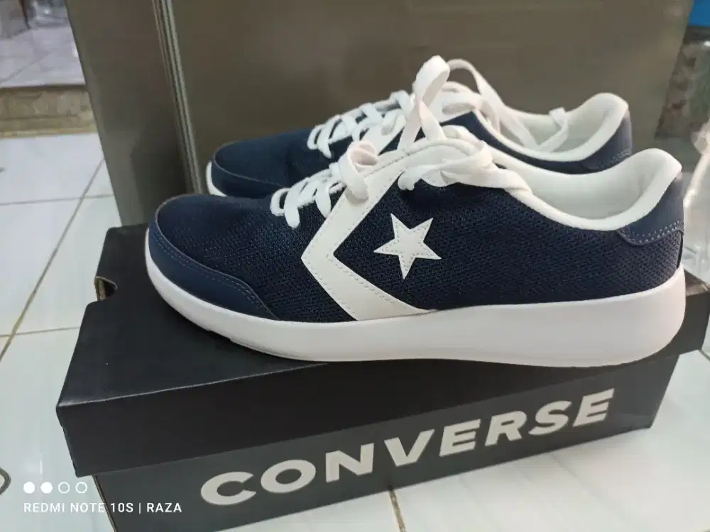 Converse day one trainer men's sneakers navy white  size 9.5/43