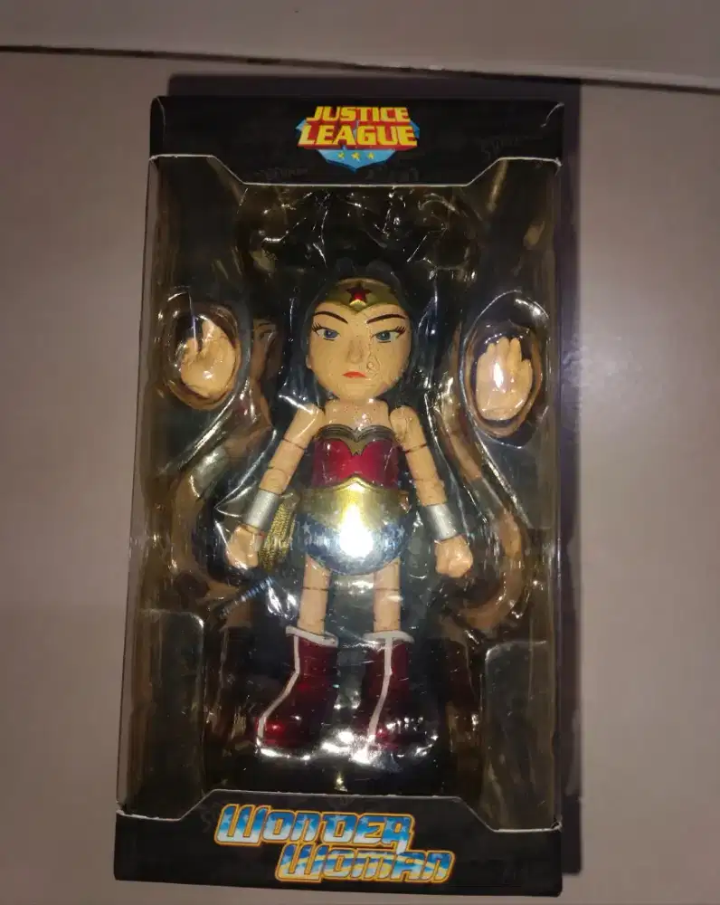 Mini Figure Justice League