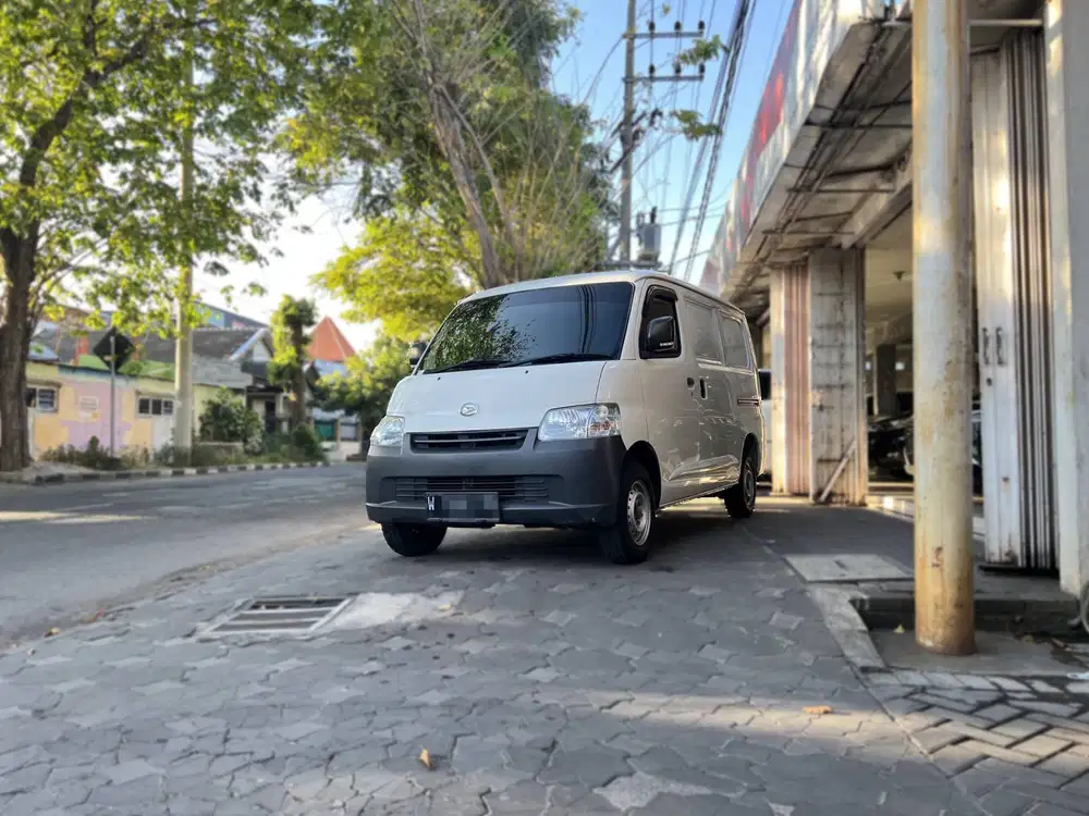Daihatsu Gran Max Blind Van AC MT Manual 2021