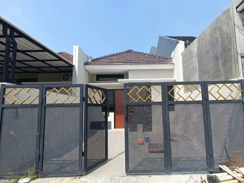New House Rungkut Modern Minimalis, 3 Kamar Tidur, Dekat OERR
