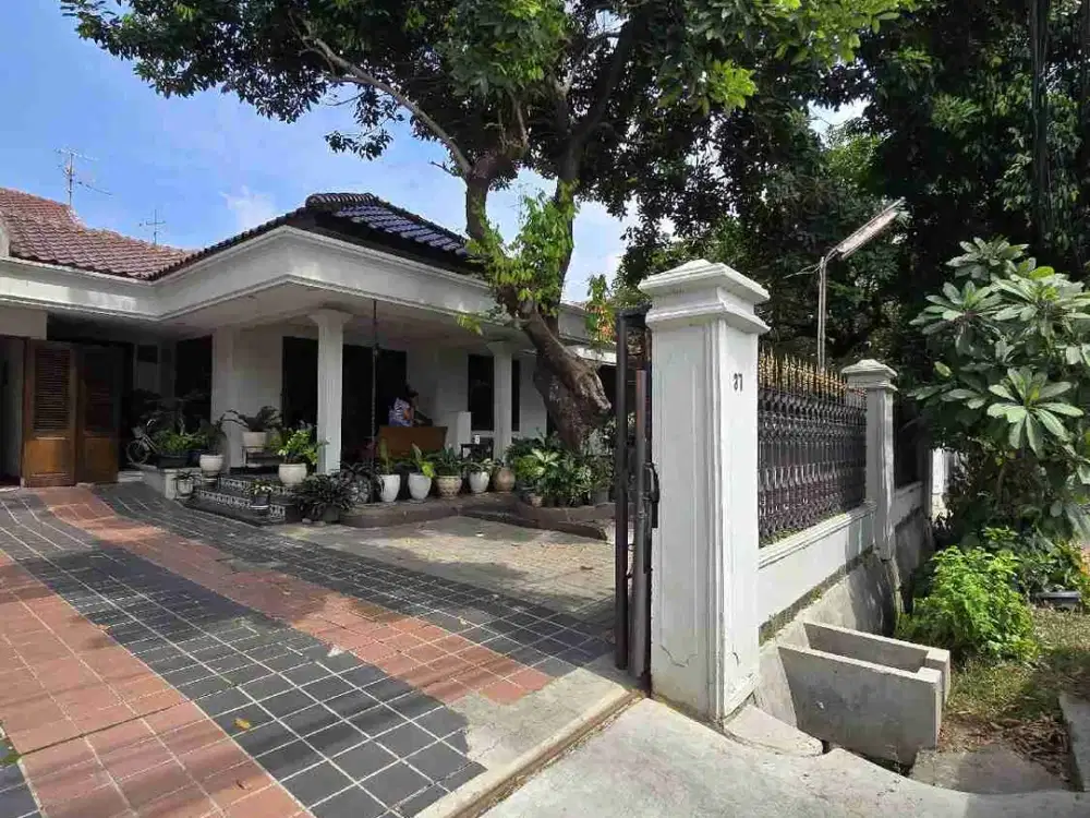 Rumah hitung tanah cocok untuk usaha di Duren Sawit Jaktim