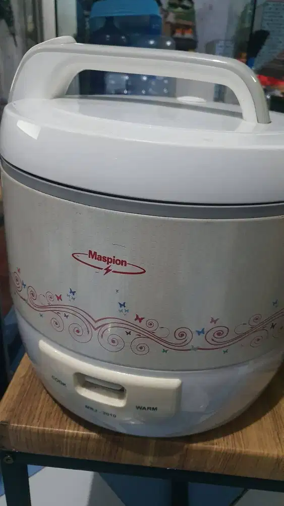 Bismillah, Dijual Magic Com 3 L (kondisi normal)