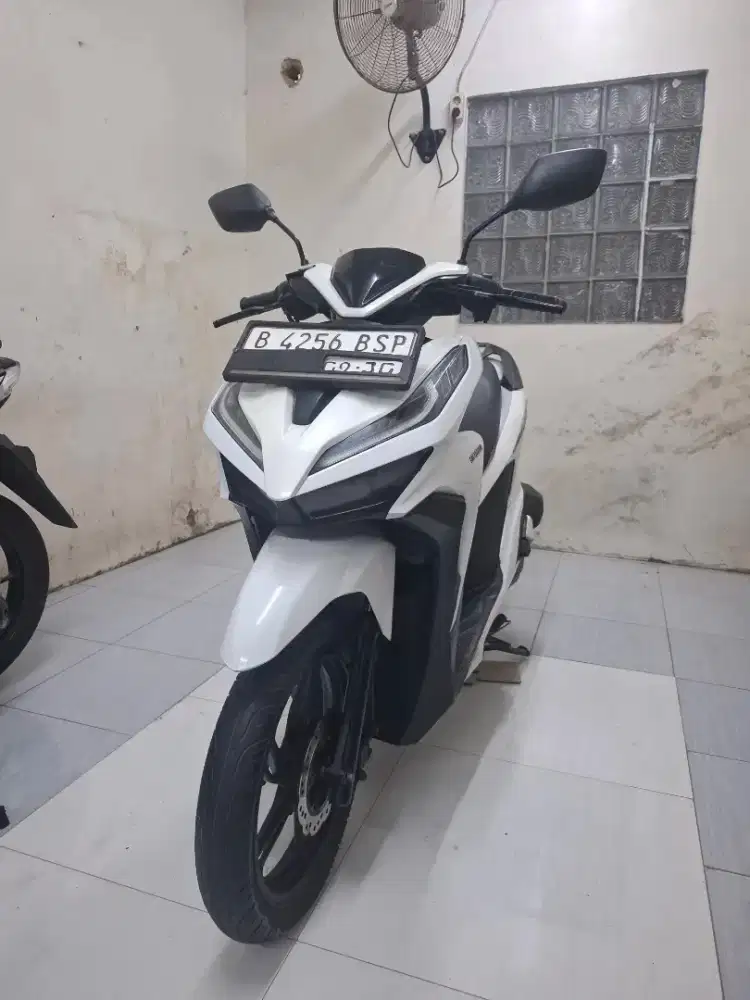 HONDA VARIO 150 CBS ISS 2018, ISTIMEWA