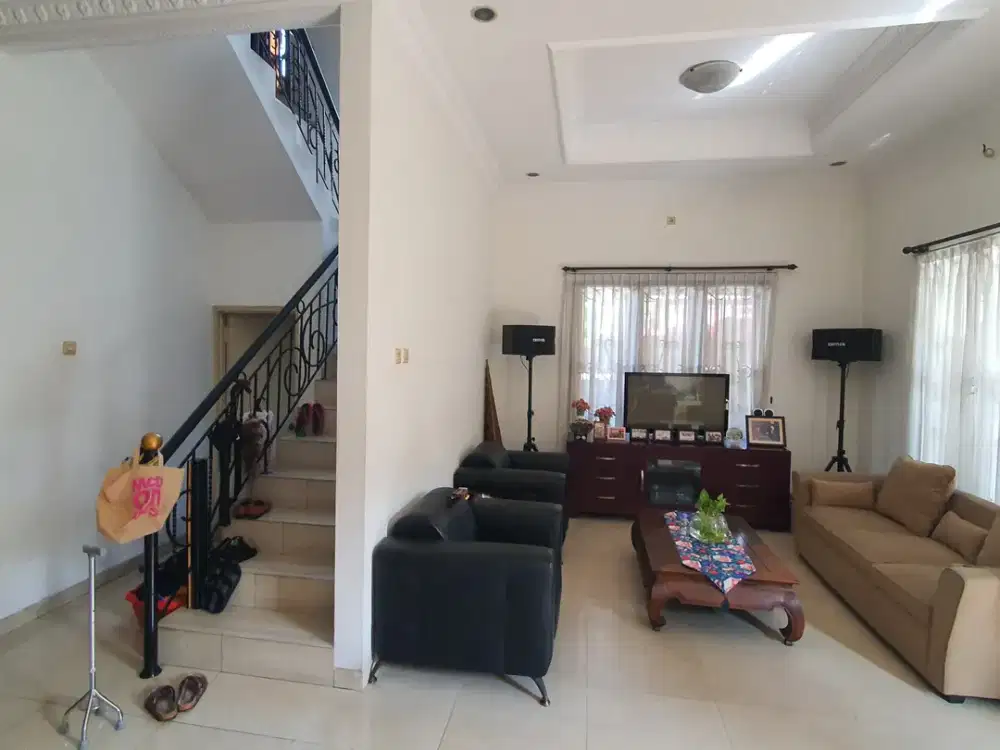 Dijual rumah citra 3 hook kt4+1 rapi siap huni