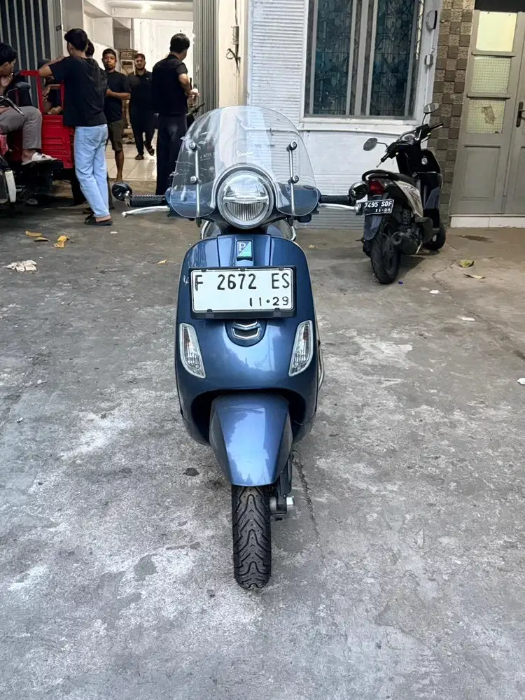 Vespa LX 2019 Low KM
