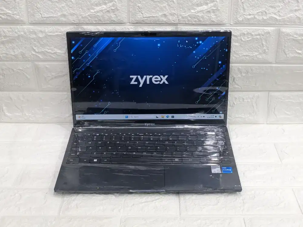 Laptop Zyrex cruiser 20 1425U-16SSP Intel core i5-1235U RAM 16GB 256GB