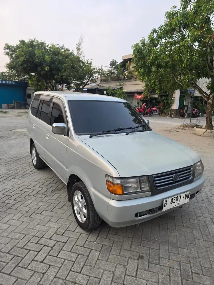 Toyota Kijang 1999 Bensin