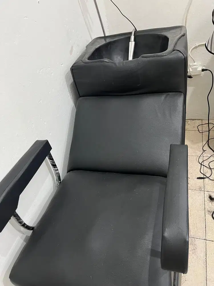 Tempat Keramas barber