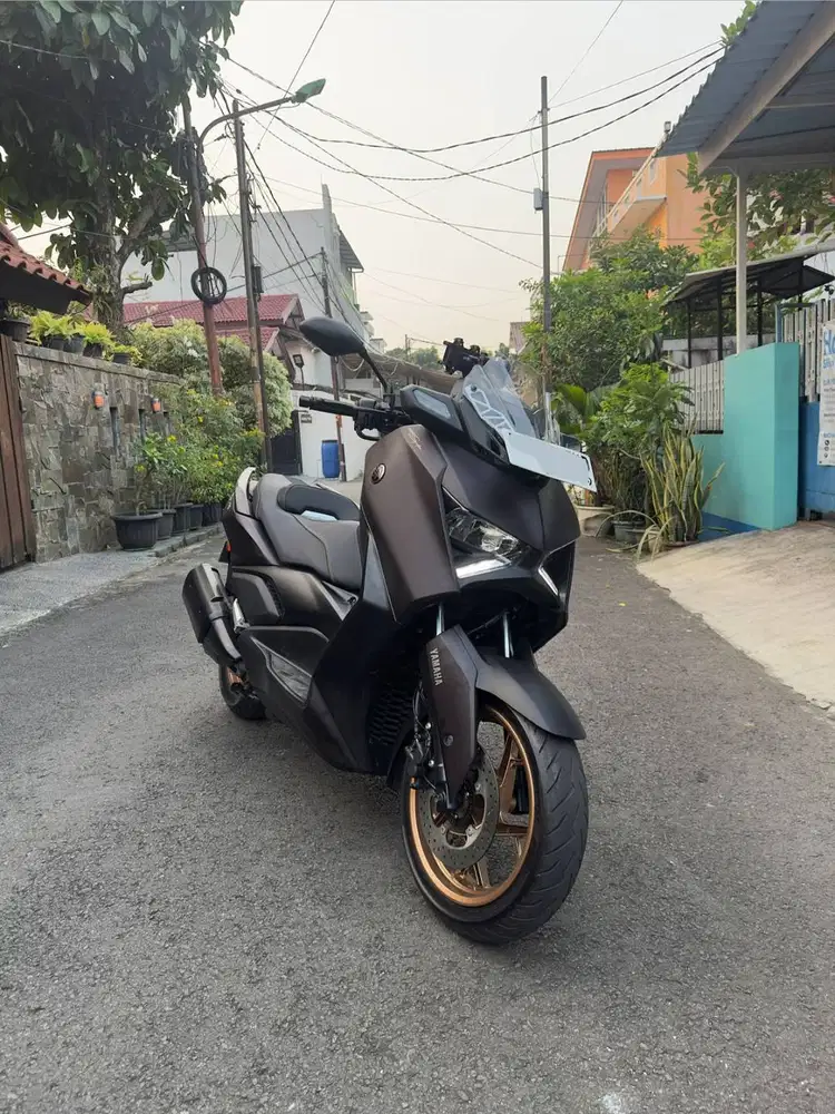 JUAL XMAX TECHMAX TECH MAX LOW KM