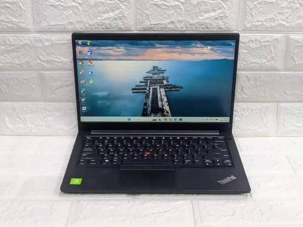 Laptop Lenovo Thinkpad T14 Intel core i7-1165G7 RAM 8GB 512GB MX450