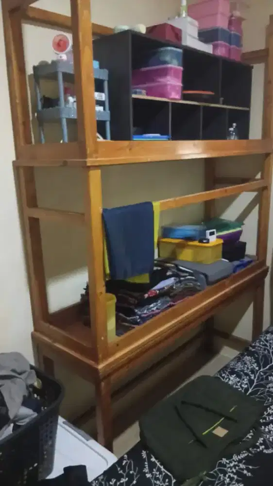 1 Gerobak dan 6 meja