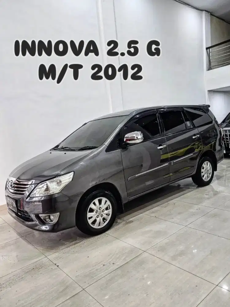 INNOVA 2.5 G SOLAR Manual 2012 / 2013 toyota grey