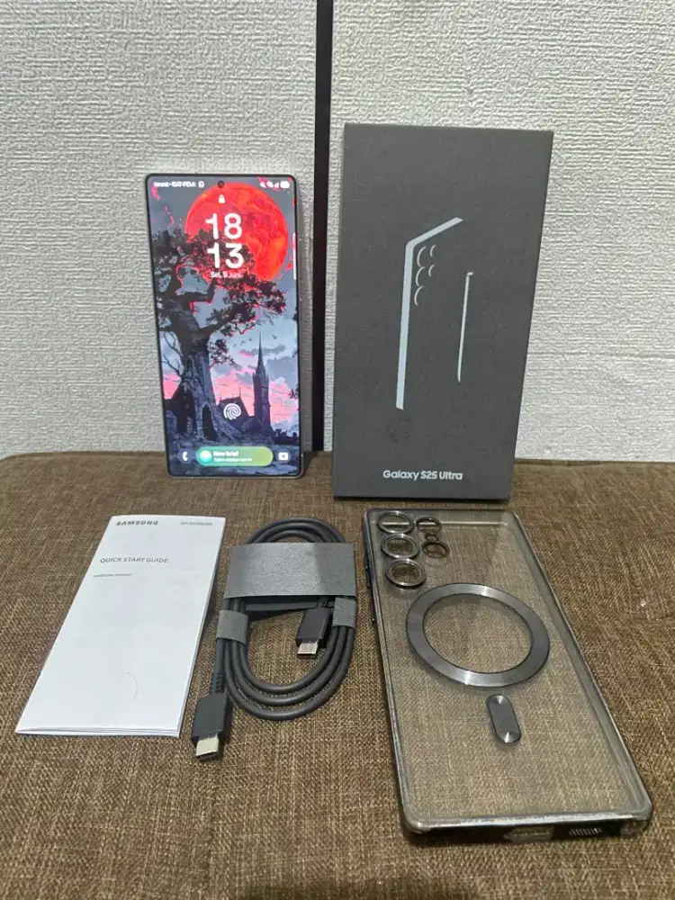 Samsung S25 ultra 12/512 gb