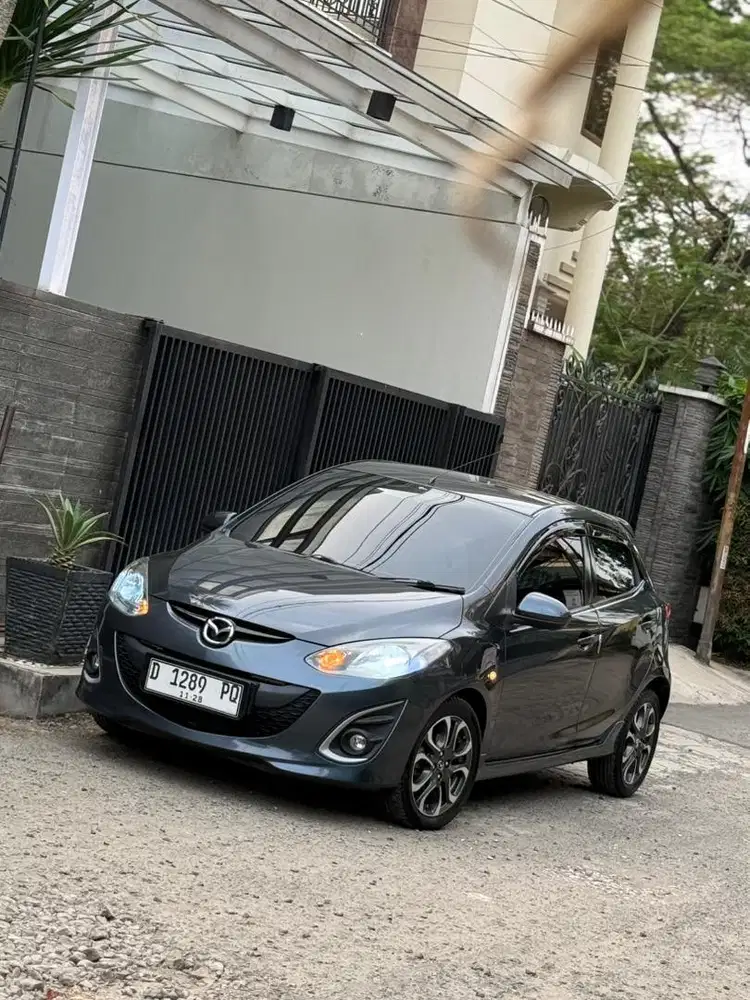 Km85rb Mazda 2 HB R 1.5 Matic 2011/2012 Tdp22Jt Yaris Jazz 2010/2013