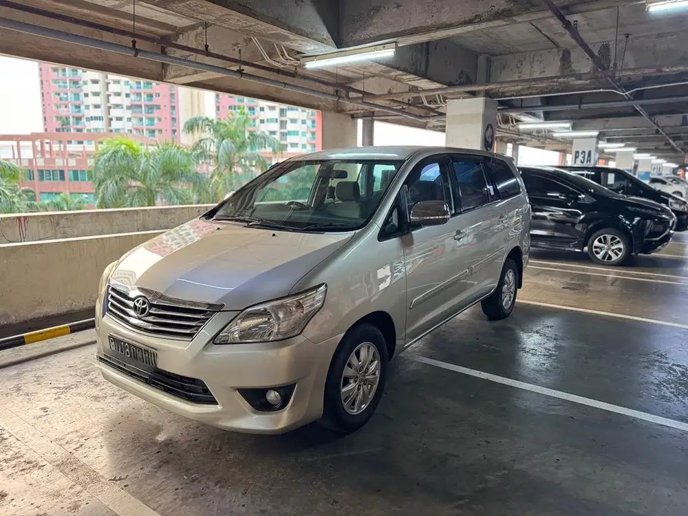 Termurah Innova 2.5 G AT 2013