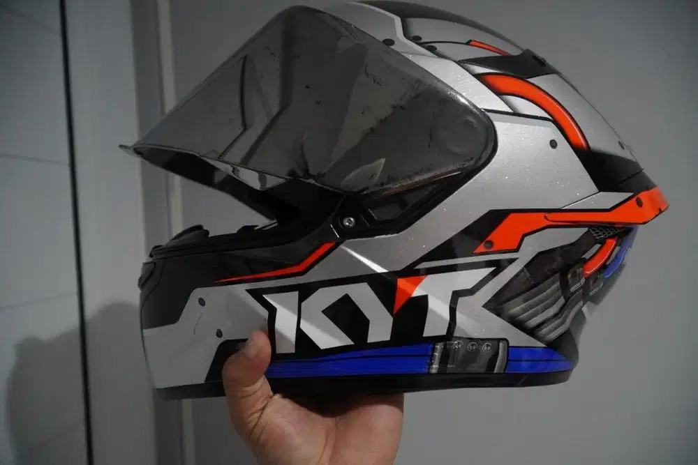 Helm kyt tt course