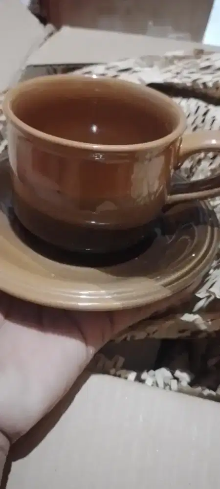 JUAL.CANGKIR KOPI KRAMIK PLUS TATAKAN