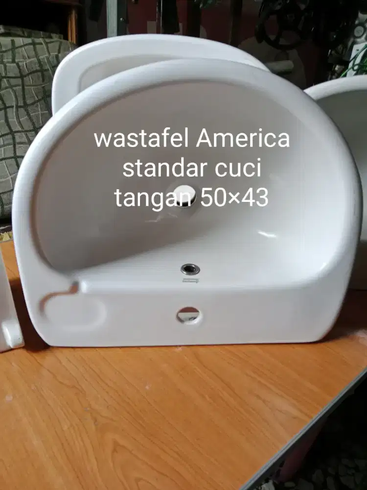 Wastafel America standar bekas mulus
